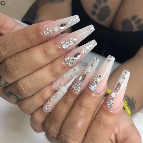 Diamond Crystal Nail Art Glitter Flakes - Picture 4 of 4